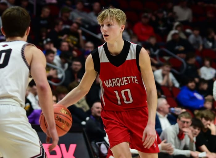Bellevue Marquette's Eli Scott dribbles up the court against North Linn during the Class 1A state championship game at Wells Fargo Arena in Des Moines on Friday. (Photo by Ryan Timmerman)